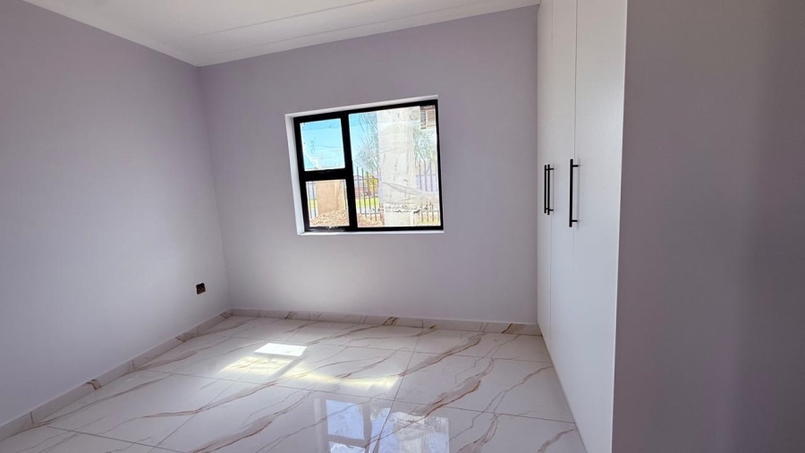 2 Bedroom Property for Sale in Epping Forest Western Cape